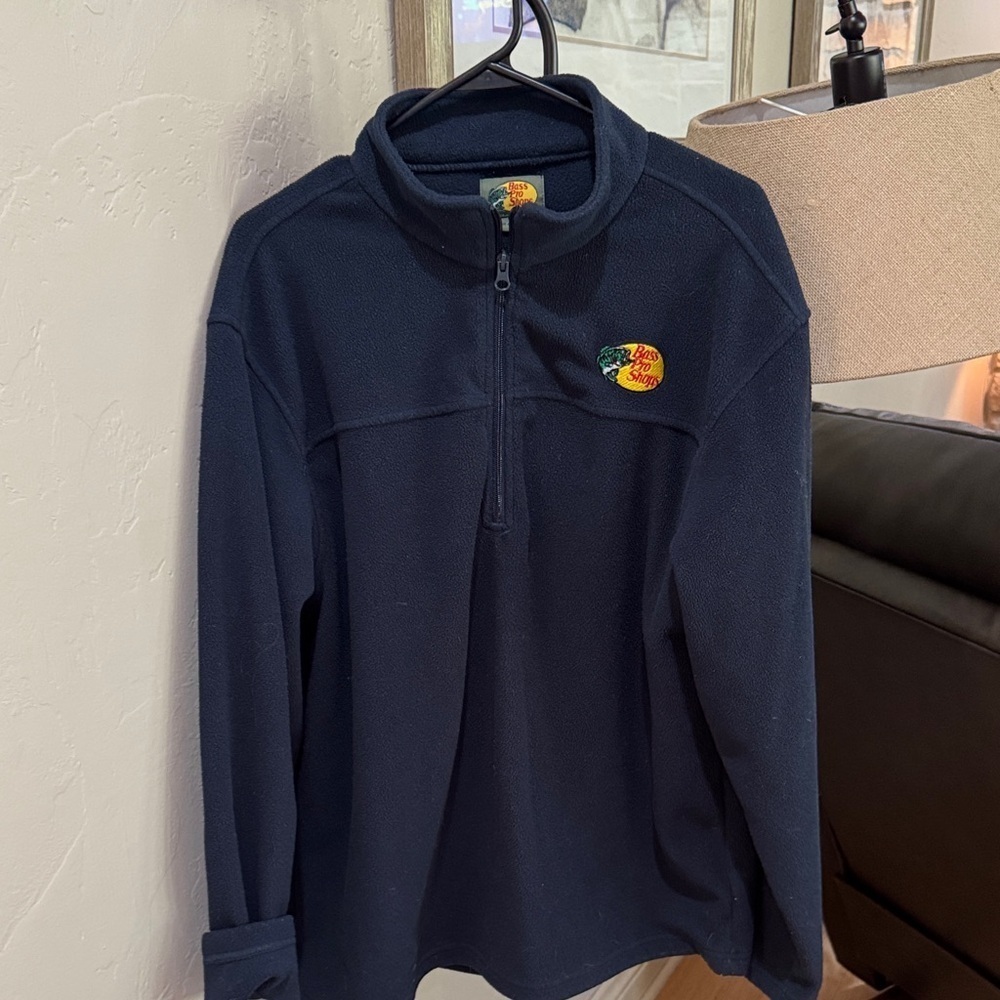 Bass Pro Shops Dark Gray Fleece Jacket Large